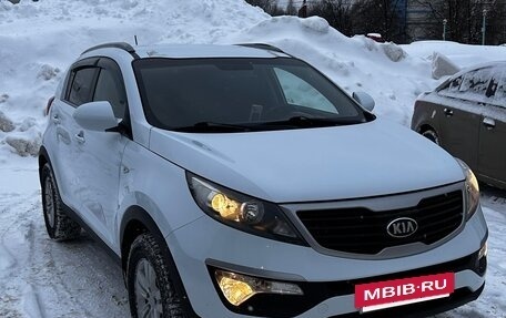 KIA Sportage III, 2013 год, 1 075 000 рублей, 3 фотография