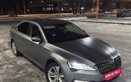 Skoda Superb III рестайлинг, 2019 год, 3 800 000 рублей, 8 фотография