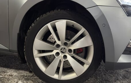 Skoda Superb III рестайлинг, 2019 год, 3 800 000 рублей, 18 фотография