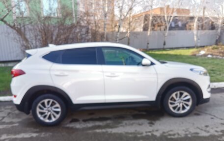 Hyundai Tucson III, 2017 год, 1 960 000 рублей, 2 фотография