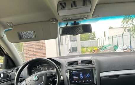 Skoda Octavia, 2010 год, 800 000 рублей, 3 фотография