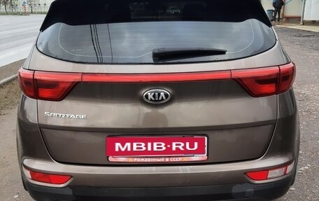 KIA Sportage IV рестайлинг, 2018 год, 2 150 000 рублей, 5 фотография