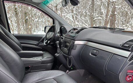 Mercedes-Benz Viano, 2013 год, 2 000 000 рублей, 5 фотография