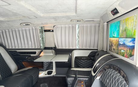 Mercedes-Benz Viano, 2013 год, 2 000 000 рублей, 9 фотография