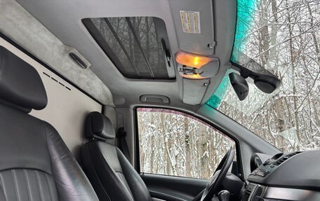 Mercedes-Benz Viano, 2013 год, 2 000 000 рублей, 14 фотография