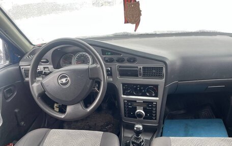 Daewoo Nexia I рестайлинг, 2010 год, 190 000 рублей, 10 фотография