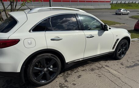 Infiniti FX II, 2013 год, 1 950 000 рублей, 11 фотография