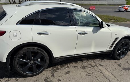 Infiniti FX II, 2013 год, 1 950 000 рублей, 12 фотография