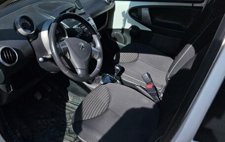 Peugeot 107 I рестайлинг, 2012 год, 450 000 рублей, 6 фотография