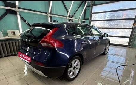 Volvo V40 II рестайлинг, 2014 год, 850 000 рублей, 3 фотография