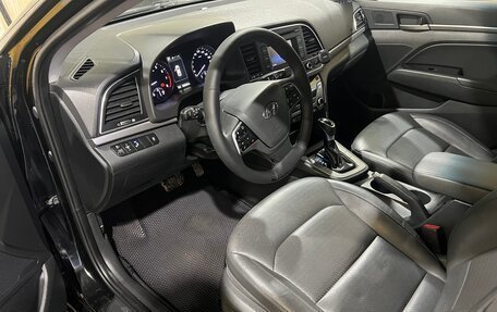 Hyundai Elantra VI рестайлинг, 2017 год, 1 150 000 рублей, 7 фотография