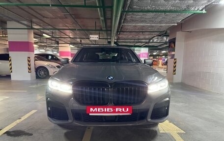 BMW 7 серия, 2020 год, 8 299 000 рублей, 2 фотография