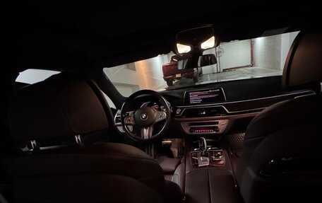 BMW 7 серия, 2020 год, 8 299 000 рублей, 21 фотография