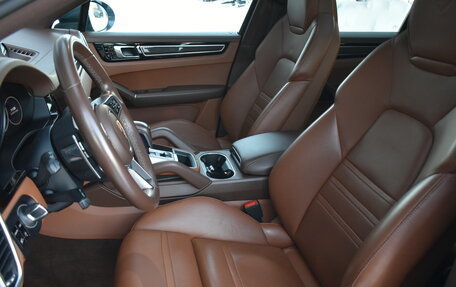 Porsche Cayenne III, 2019 год, 7 390 000 рублей, 3 фотография