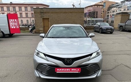 Toyota Camry, 2020 год, 3 550 000 рублей, 3 фотография