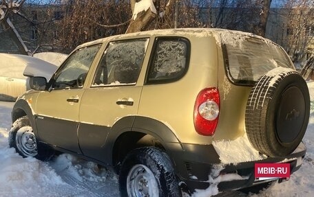 Chevrolet Niva I рестайлинг, 2010 год, 425 000 рублей, 5 фотография