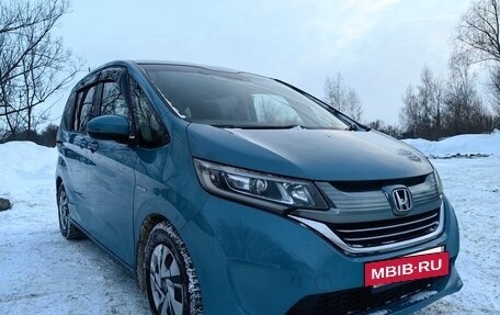Honda Freed II, 2018 год, 1 560 000 рублей, 2 фотография