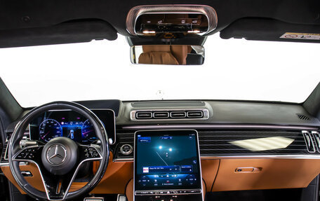 Mercedes-Benz Maybach S-Класс, 2022 год, 16 000 000 рублей, 13 фотография