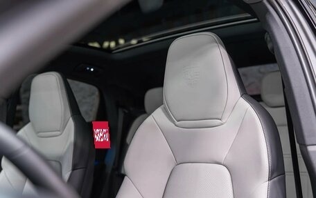 Porsche Cayenne III, 2025 год, 17 590 000 рублей, 13 фотография