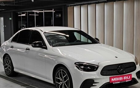 Mercedes-Benz E-Класс, 2020 год, 4 800 000 рублей, 10 фотография