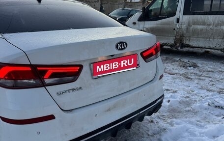 KIA Optima IV, 2018 год, 1 700 000 рублей, 7 фотография