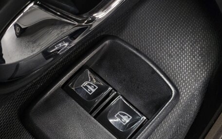 Renault Logan II, 2019 год, 610 000 рублей, 8 фотография