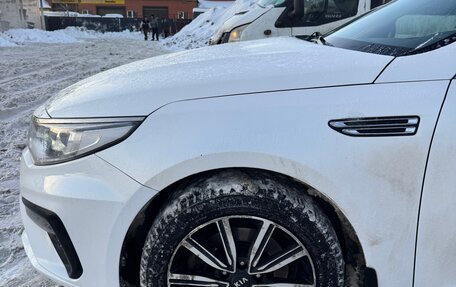 KIA Optima IV, 2018 год, 1 700 000 рублей, 14 фотография