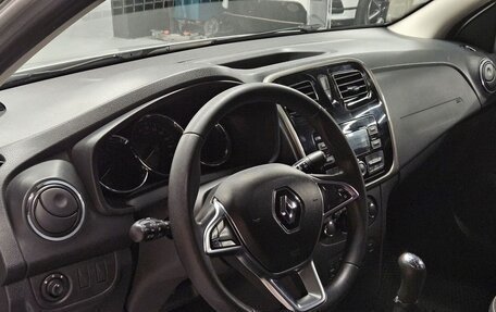 Renault Logan II, 2019 год, 610 000 рублей, 11 фотография