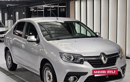 Renault Logan II, 2019 год, 610 000 рублей, 7 фотография