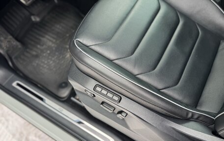 Volkswagen Tiguan II, 2021 год, 3 870 000 рублей, 16 фотография