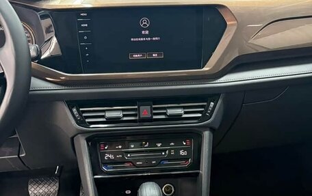 Volkswagen Tharu, 2022 год, 2 180 000 рублей, 10 фотография