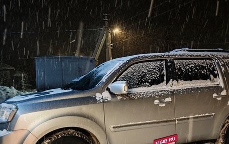 Honda Pilot III рестайлинг, 2011 год, 2 100 000 рублей, 7 фотография