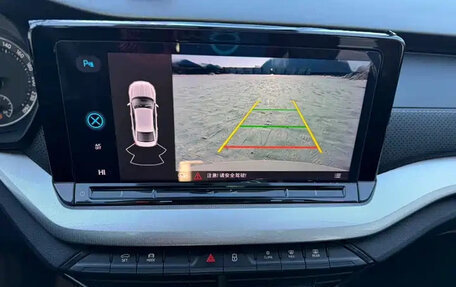 Skoda Octavia IV, 2022 год, 2 080 000 рублей, 11 фотография