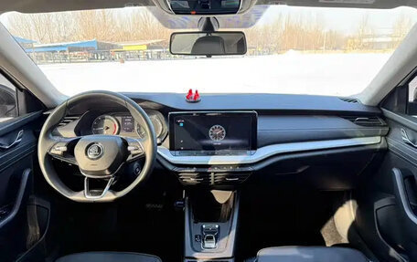 Skoda Octavia IV, 2022 год, 2 080 000 рублей, 8 фотография