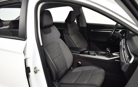 Geely Emgrand, 2023 год, 1 672 900 рублей, 8 фотография