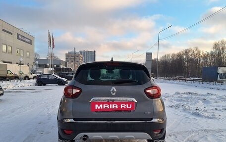 Renault Kaptur I рестайлинг, 2021 год, 1 749 000 рублей, 4 фотография