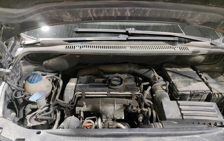 Volkswagen Touran III, 2005 год, 595 000 рублей, 7 фотография