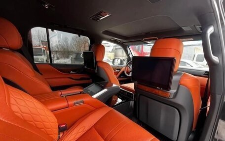 Lexus LX, 2022 год, 18 000 000 рублей, 4 фотография