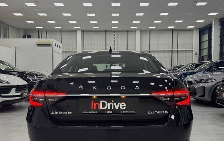 Skoda Superb III рестайлинг, 2025 год, 3 349 000 рублей, 5 фотография