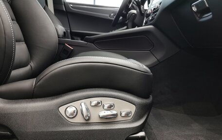 Porsche Macan I рестайлинг, 2025 год, 11 670 000 рублей, 9 фотография