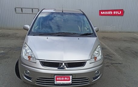 Mitsubishi Colt VI рестайлинг, 2006 год, 590 000 рублей, 2 фотография