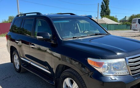 Toyota Land Cruiser 200, 2013 год, 3 700 000 рублей, 2 фотография