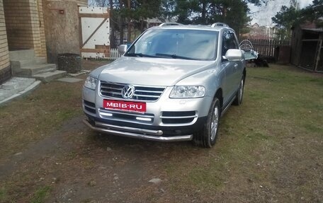 Volkswagen Touareg III, 2004 год, 830 000 рублей, 1 фотография