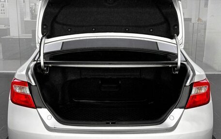 Toyota Camry, 2011 год, 1 319 000 рублей, 10 фотография