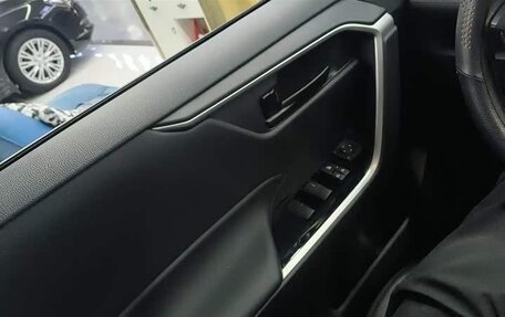 Toyota RAV4, 2026 год, 3 702 000 рублей, 5 фотография