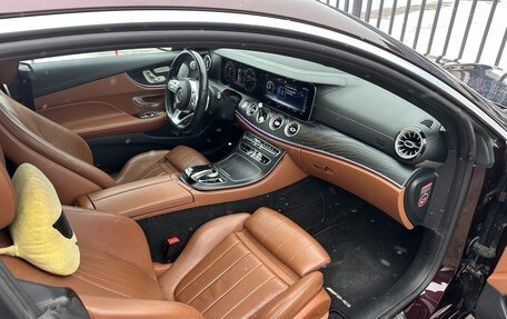 Mercedes-Benz E-Класс, 2019 год, 4 700 000 рублей, 7 фотография