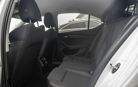 Skoda Octavia IV, 2021 год, 2 448 000 рублей, 13 фотография