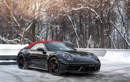 Porsche 911, 2021 год, 19 000 000 рублей, 3 фотография