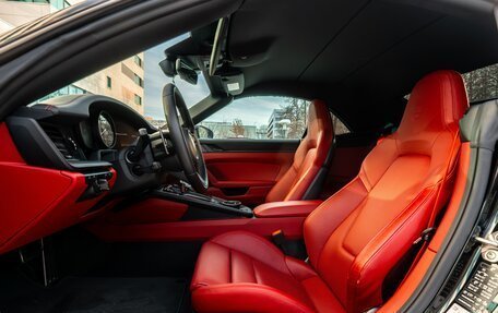 Porsche 911, 2021 год, 19 000 000 рублей, 18 фотография