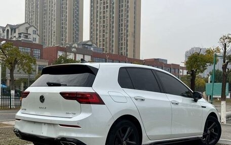 Volkswagen Golf VIII, 2022 год, 2 197 000 рублей, 5 фотография